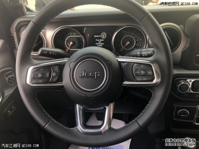 20款Gladiator角斗士牧马人皮卡性能体验