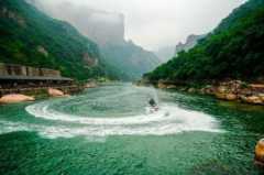 ����ƷΪ�����ٴ�����Ȫ���桱���ϱ�Ȫ��̲�����θ����˳���