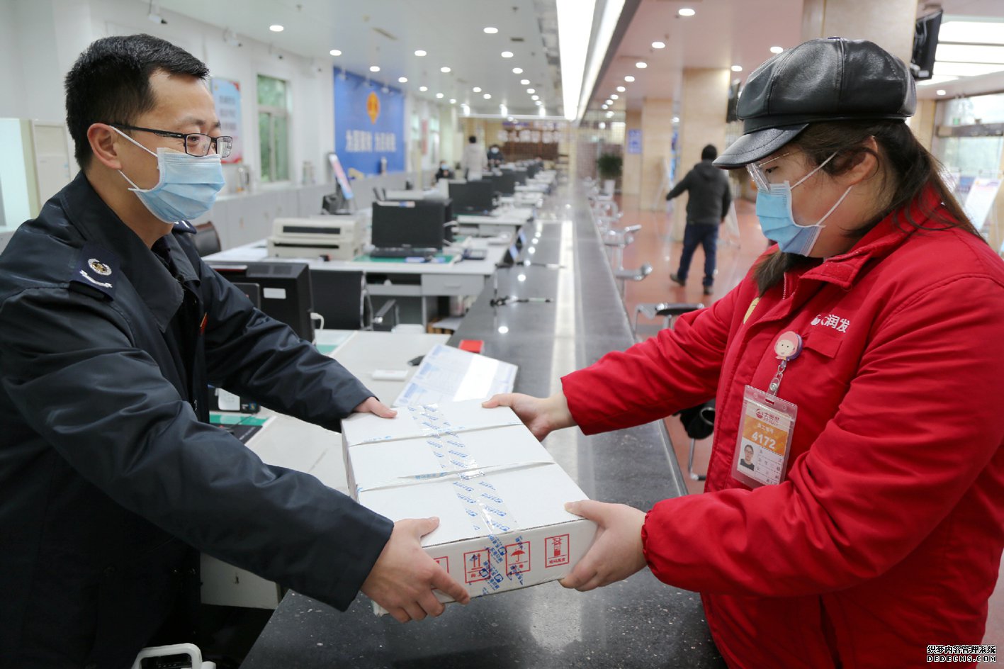 税务局紧长久传奇SF急调配发票供超市