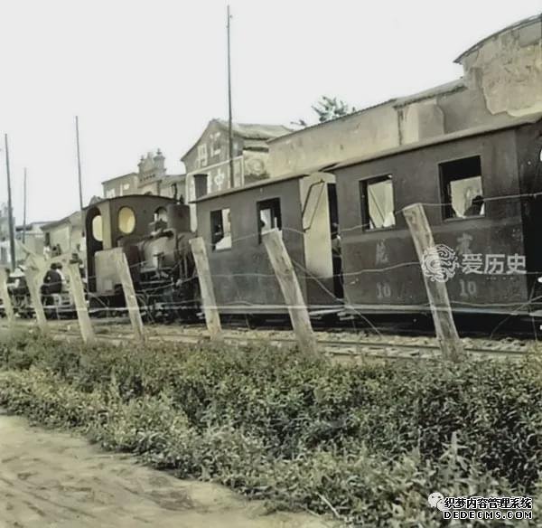 老北京曾经跑客运的轻便火车 跟现在游乐园里差不多 全程五英里