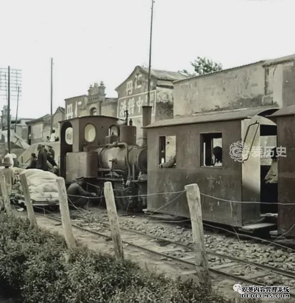 老北京曾经跑客运的轻便火车 跟现在游乐园里差不多 全程五英里