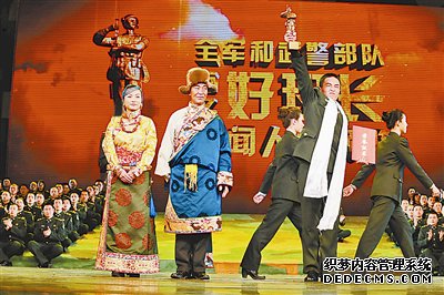 全军和武警部队“百名好班长久稳定BT传奇长新闻人物”颁奖仪式在北京中国剧院举行