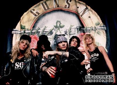 资料:枪炮玫瑰乐队详细档案(附图)
